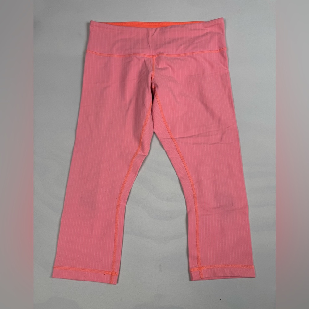 Lululemon Wunder Under Crop Pink White Pinstripe Women’s 6